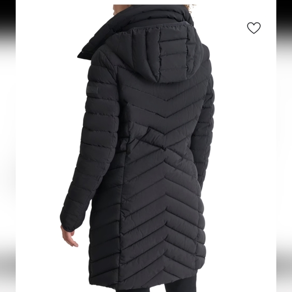 DKNYC Women's Quilted Black Puffer Coat - Picture 2 of 12